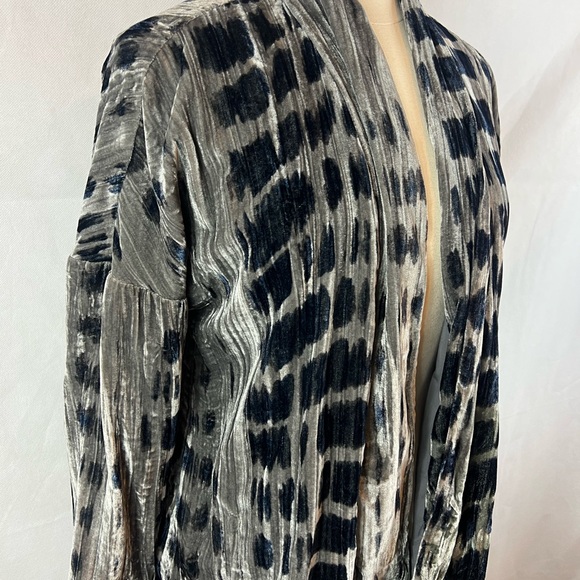 J Jill crushed velvet cardigan size petite large LP - Picture 2 of 6